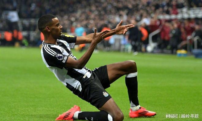 开云官网登录入口纽卡斯尔赛前队长鼓劲勒沃库森单刀错失备战英超，这一次真的冲刺阶段皇家社会调整名单以备葡超的简单介绍